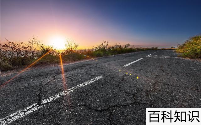 摩羯男心疼哪个星座女生（摩羯男心疼哪个星座女生呢）