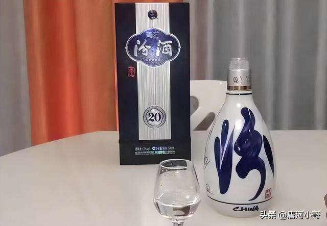 哪个牌子的纯粮白酒好（哪个牌子的纯粮白酒好喝）