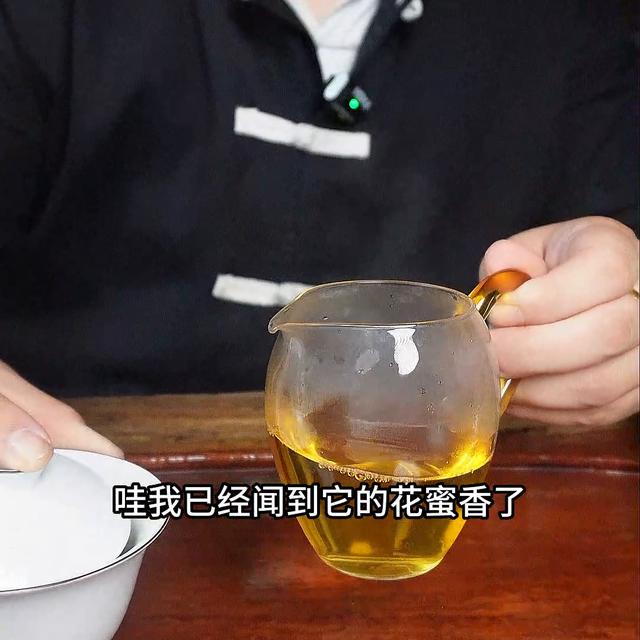 滇红茶哪个牌子好喝（滇红茶哪个牌子好喝一点）